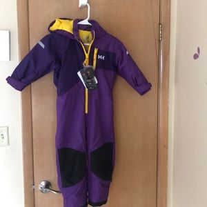 Helly Hansen Tech snowsuit used size 4/104